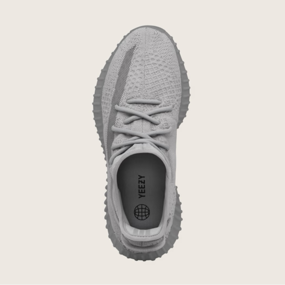 BRAND NEW YEEZY BOOST 350 V2